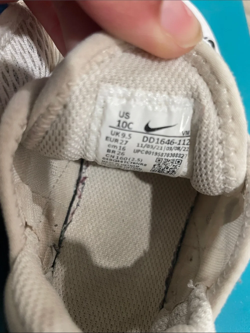 Nike breathable white